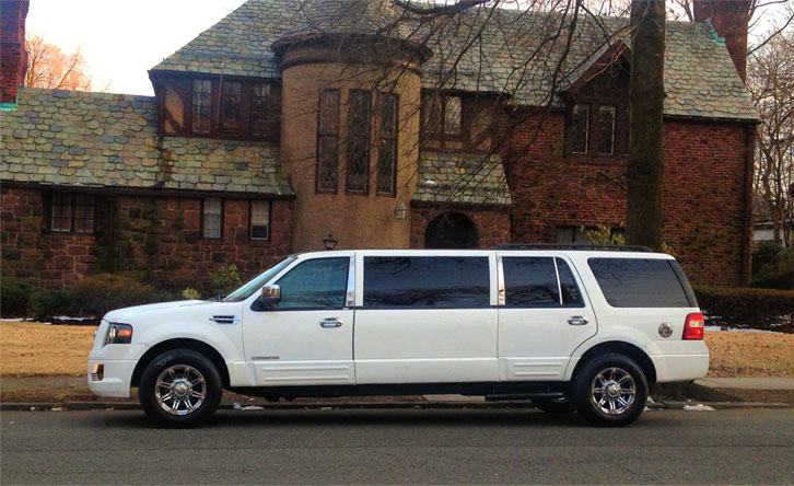 Ford Expedition Limo
