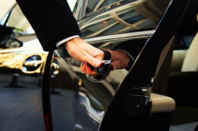 Here Are the Reasons Why Limo Is Still Better than Express Car Service